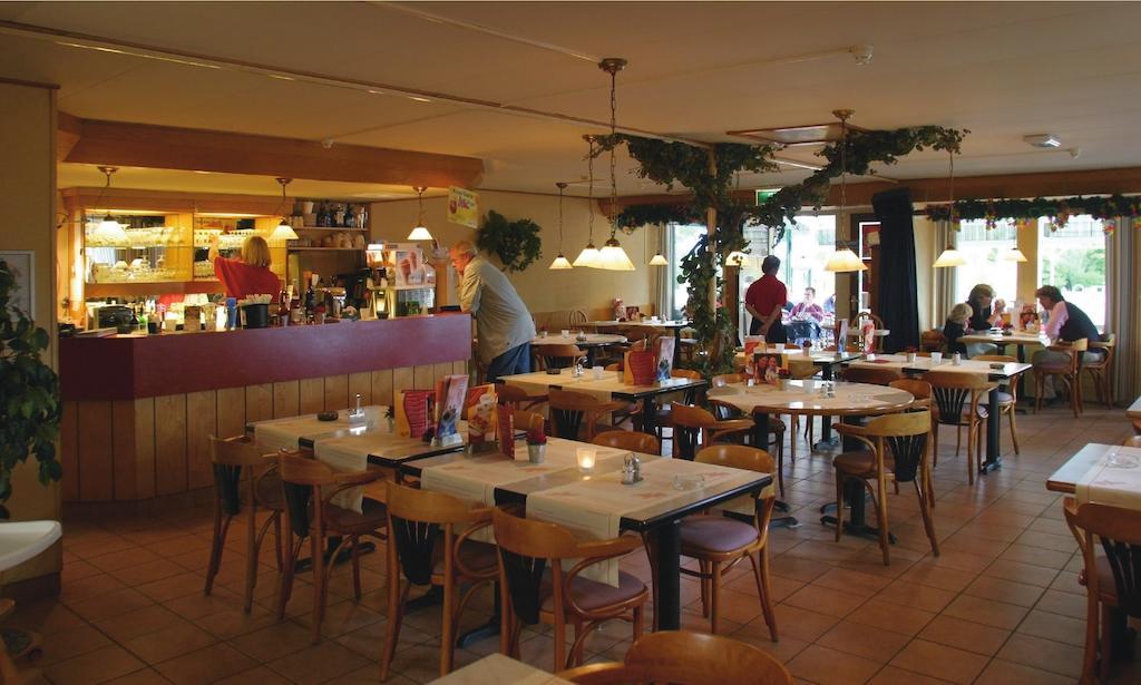 Roompot Hof Domburg ดอมเบิร์ก ภายนอก รูปภาพ