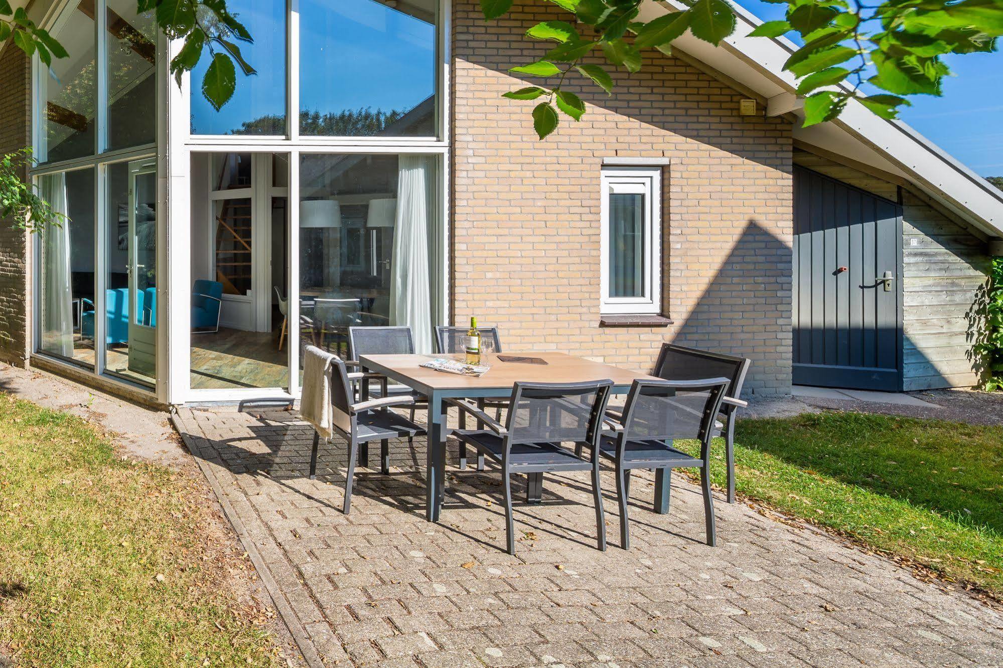 Roompot Hof Domburg ดอมเบิร์ก ภายนอก รูปภาพ