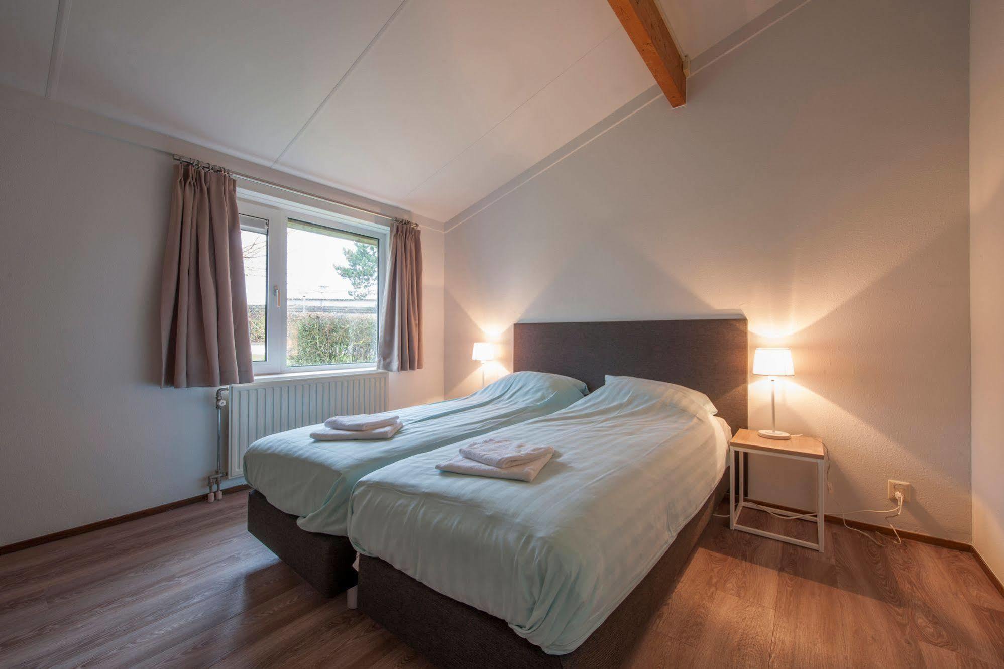 Roompot Hof Domburg ดอมเบิร์ก ภายนอก รูปภาพ